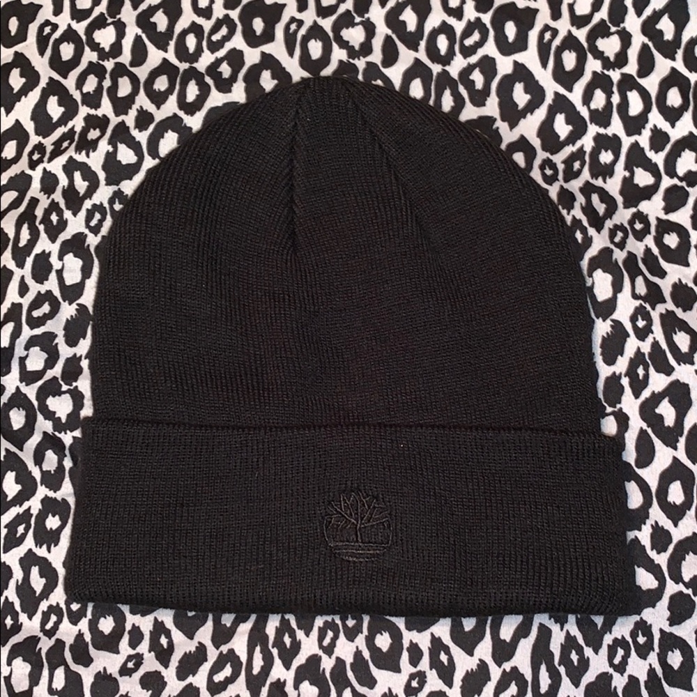 Black timberland beanie